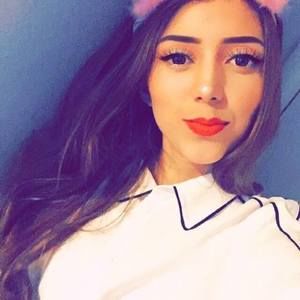 Meet your Posher, Paulina